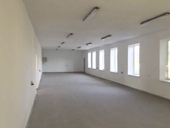Приміщення 460м2, ремонт, територія 20с Бердичев
