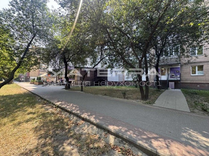 Фасадне комерційне приміщення, Білогородська 25, Боярка Продаж - фото 1