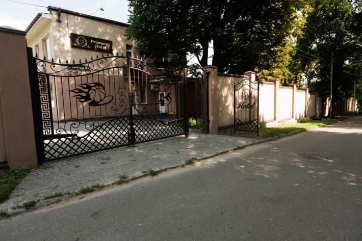 Продаж інвестиційного комерційного комплексу м. Кам'янське, проспект Свободи, 76А - фото 1