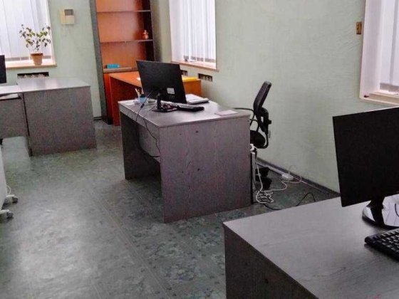 продаж офісу | 3 кімнати | Від Власника. Вул.Спортивна Кам'янське