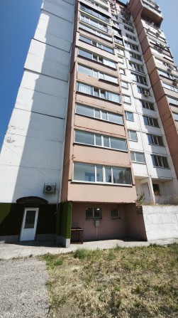 Продам комерційне приміщення на Лівому берез містаі - фото 1