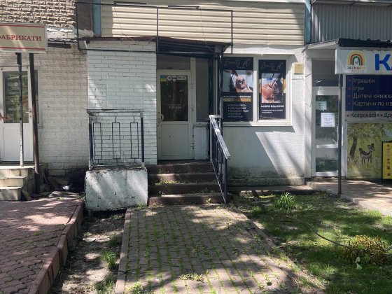 Фасадне приміщення 50м² у центрі Вишгорода, просп. Мазепи, 5 Вышгород