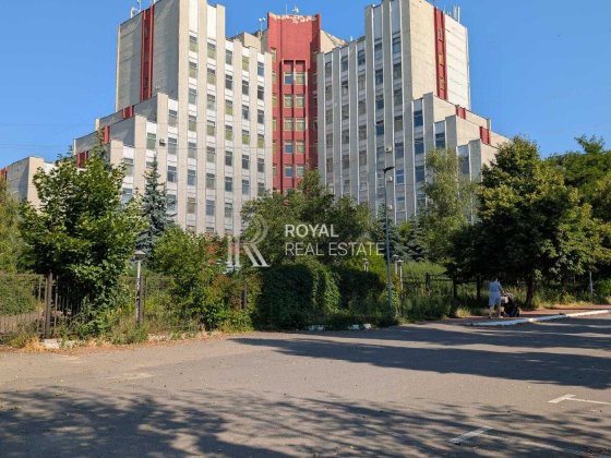 Продаж або оренда Окремо стоячої будівлі 10 поверхів Київська область м.Вишгород 9000кв.м. 1,6 МВт,  Вышгород