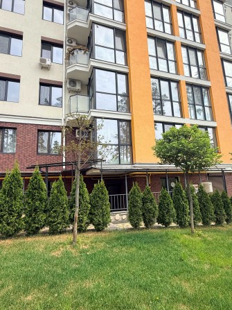 Продаж приміщення з якісним ремонтом та затишною терасою - фото 1