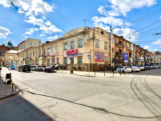 Продається приміщення у центральній частині м. Дрогобич! Дрогобыч