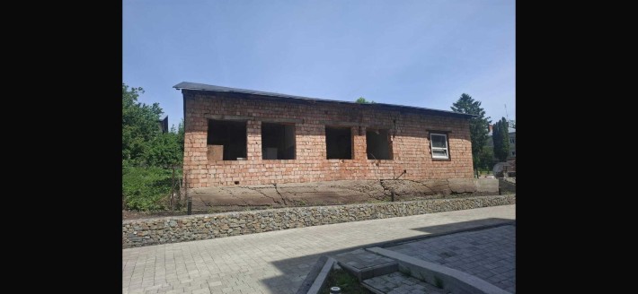 Нежитлова будівля 113,8 м2, 0,06 га, Дрогобич, вул. Тарнавського, 33/3 - фото 1