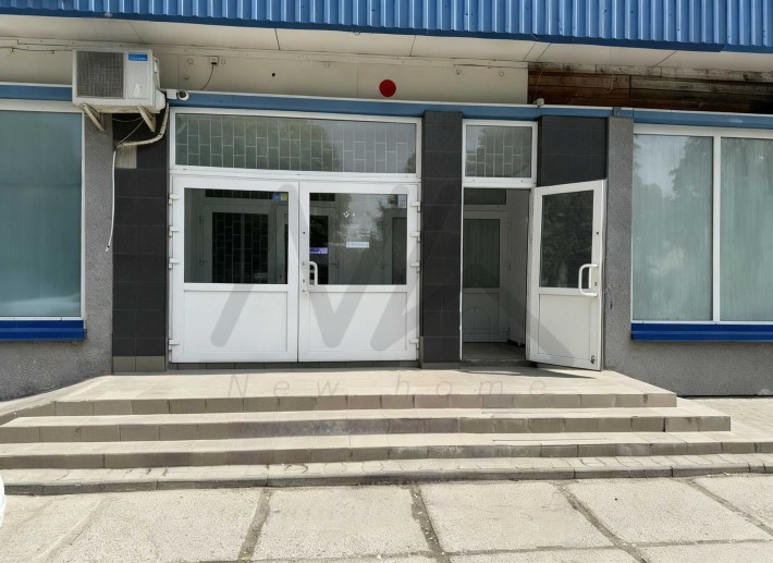 Продаж великого комерційного приміщення, вул. Самбірська, м. Дрогобич! - фото 1