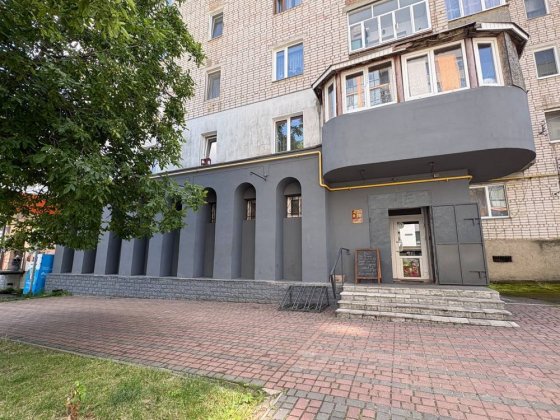 * Продаж комерційного приміщення з готовим бізнесом у Здолбунові Здолбунов