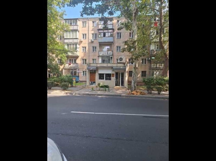 Продаж приміщення магазину 74.8м2, м.Чорноморськ, вулиця Данченка - фото 1
