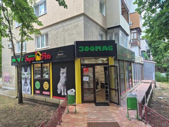 Нежитлове вбудоване приміщення магазину - м. Чорноморськ Чорноморськ