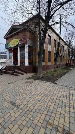 Продается работающий бизнес в Черноморске, 400 кв м - фото 1