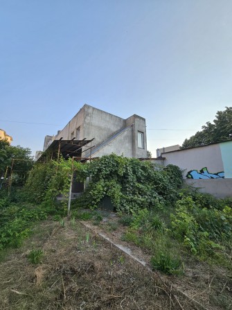 Продам помещение в центре Черноморска - фото 1