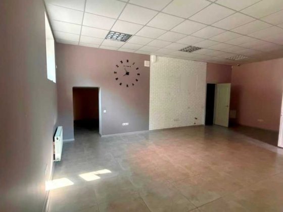 Продается коммерческое помещение в новом доме. Чорноморськ