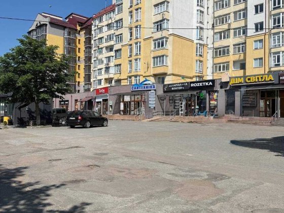 Продаж комерційного приміщення Калуш