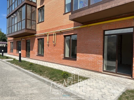 Продам комерційне приміщення! Каменец-Подольский