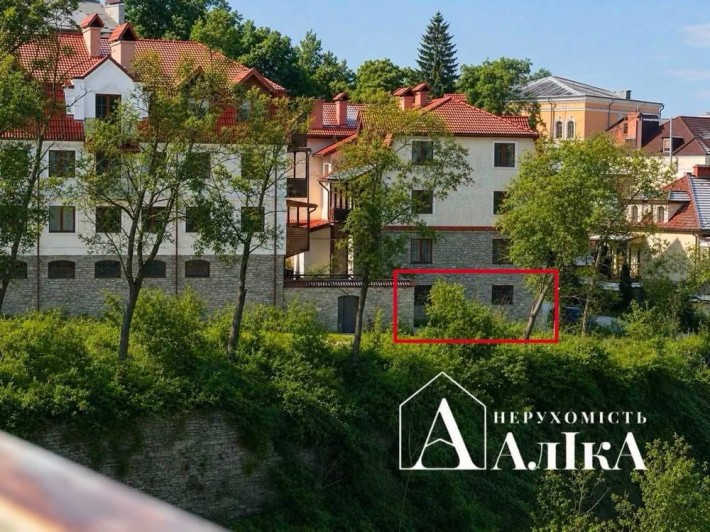 Продам приміщення в Старому місті з видом на каньйон - фото 1