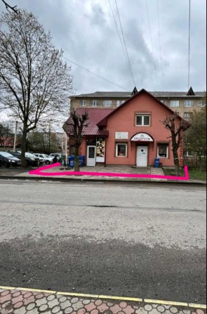 Продаю фасадний магазин 139м2 з власною ділянкою 1сот. - фото 1