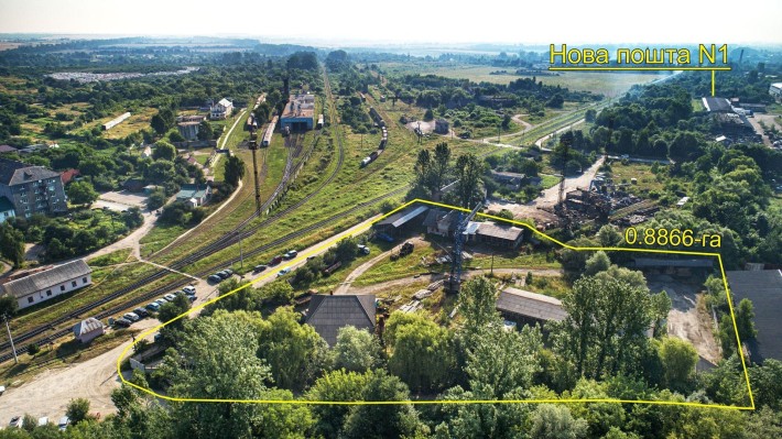Виробничий комплекс на окремій території. - фото 1