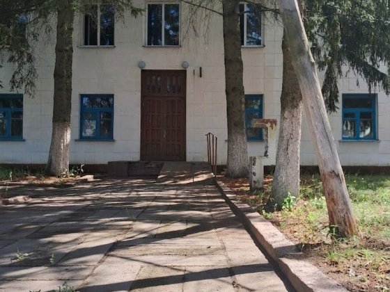 Двоповерхова будівля - 300 метрів від варшавської траси. Торгівля, шоурум, фасування, фулфілмент, ск Коростень
