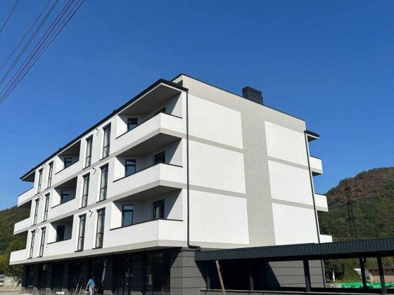 Продаж комерційних приміщень та складу 600 м2 в новобудові Мукачево Мукачеве