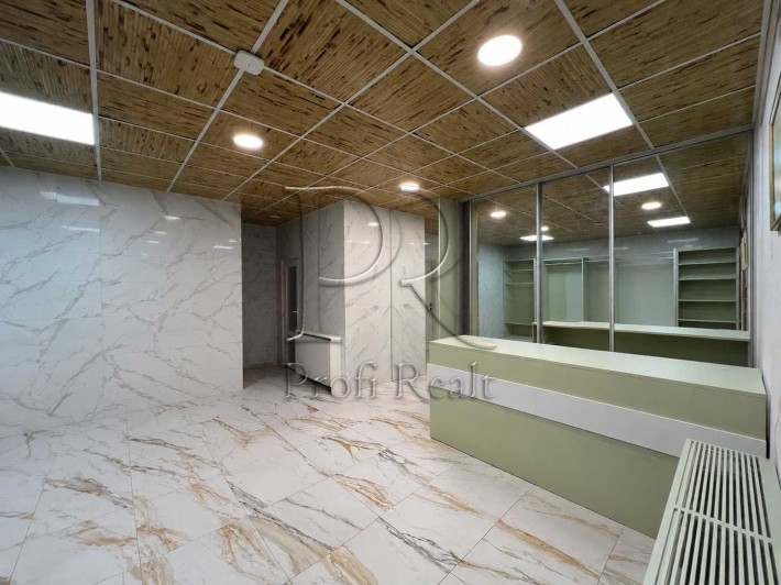 Продаж комерційного приміщення 49,5 м² в ЖК «Обухівський Ключ» - фото 1