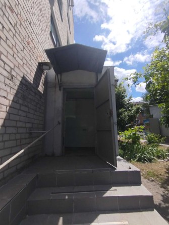 Продаж комерційного приміщення у м. Павлоград по вул. Сташкова, буд. 7-А - фото 1