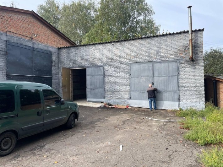 Продаж Ромни, Склад, Гараж, СТО , Гетьмана Мазепи , 60м2 - фото 1