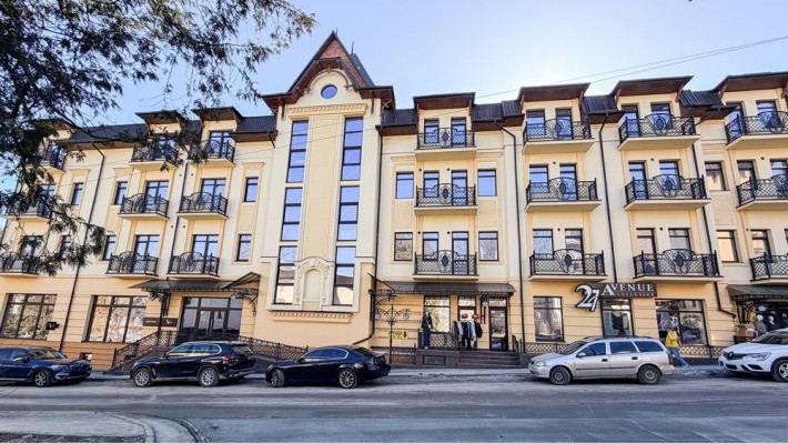 Продається готель в самому центрі м. Трускавець - фото 1