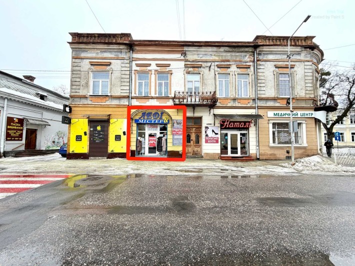 Продається комерційне приміщення в самому серці міста 42 м.кв. Фасад! - фото 1