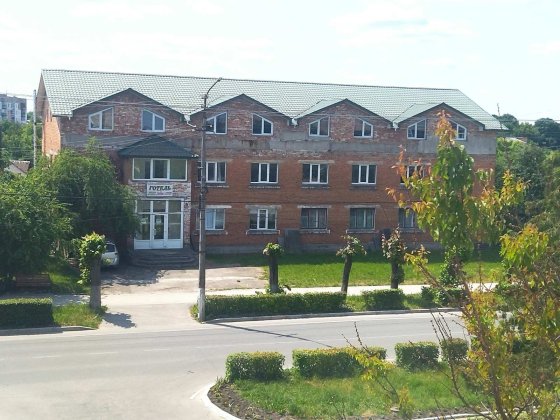 Продам приміщення нерухомість готель Шепетовка