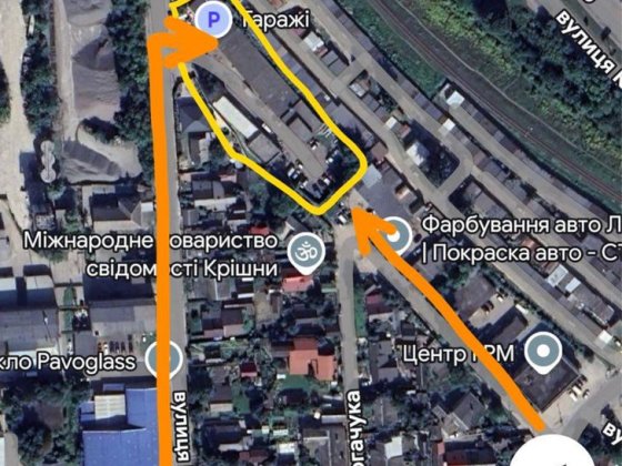 Продам приміщення, склади, гаражі, площею 1270 кв.м. Рованцы