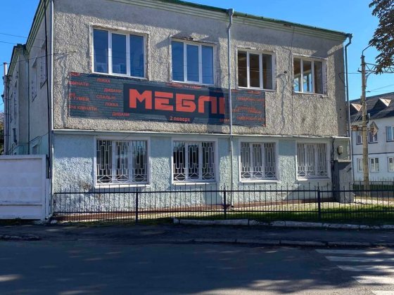 Нежитлові приміщення 305 м2. Горохів, вул Шевченка 41 Горохов