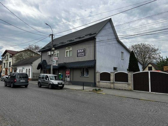 Продається комерційне приміщення в м. Тячів Тячів