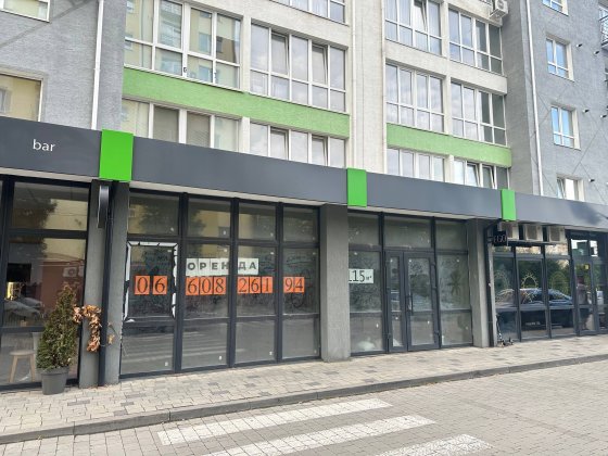 Комерційне фасадне приміщення на самому заїзді в ЖК Левада Затишна Крихівці