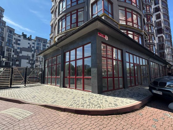 Продаж фасадного комерційного приміщення 120,5 м² в ЖК «Європейський City Волчинец