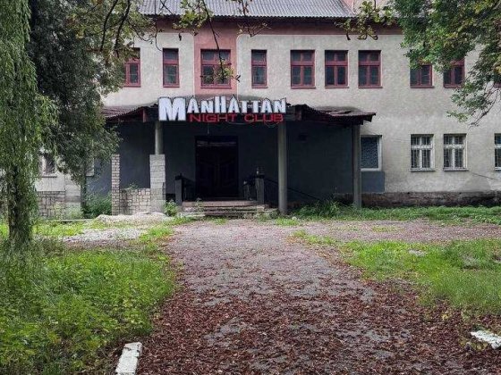 Комерційне приміщення вільного призначення ПРОДАЖ Надворная