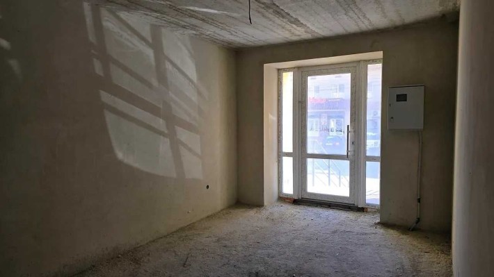 Продам комерційне приміщення 91 м2 721$ m2, здане, прохідне - фото 1