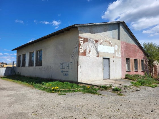 Продається фасадне, окремо стояче виробниче приміщення з земельною ділянкою Тысменица
