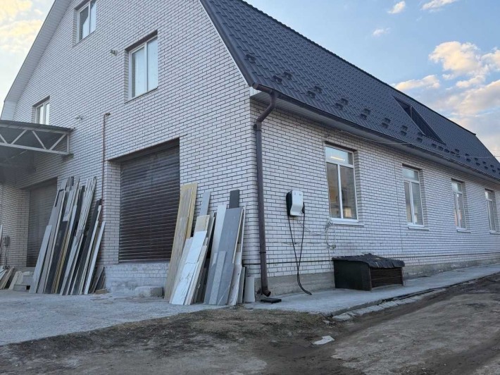 Продаж готового комерційного об’єкта для бізнесу та інвестицій | 420 кв.м | 11,88 соток | - фото 1