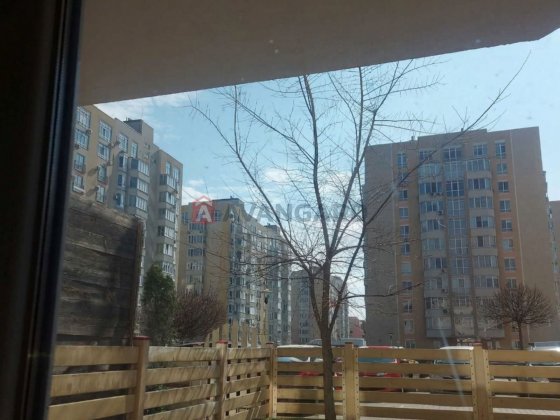 108,6 кв.м. під бізнес у ЖК «Петрівський квартал» з власним двориком Святопетровское
