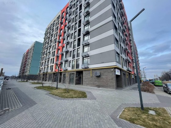 Продаж, Гатне, Оптимісто, Фасад, Торгове, 111м2 та 52м2. Гатне