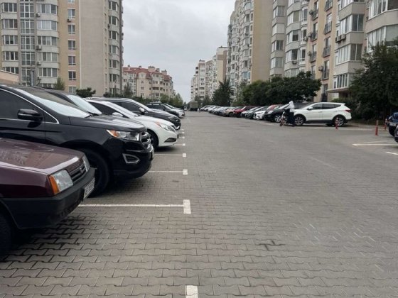 Святопетрівське Петрівський квартал Комерція Фасад 200квм з ремонтом Святопетровское