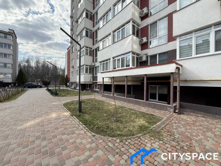 Продаж комерційного приміщення ЖК Сакура Крюківщина Єдності 4 цоколь - фото 1