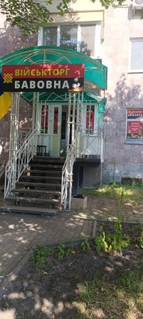 Комерційна нерухомість за найкращою ціною! Продам приміщення діючого магазину в Славутичі - фото 1