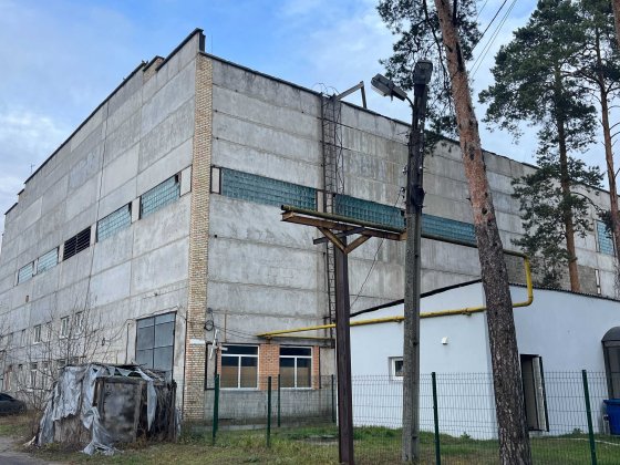 Продаж виробничого комплексу 3850 м2, 860 кВт електрики в наявності, наявна кран-балка Клавдиево-Тарасово