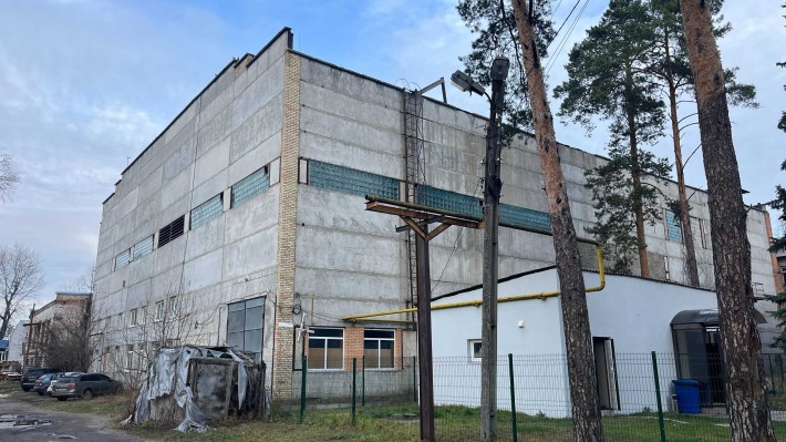 Продаж виробничого комплексу 3850 м2, 860 кВт електрики в наявності, наявна кран-балка - фото 1
