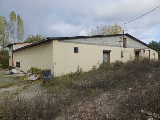 Продаж майнового комплексу виробничо-комерційного призначення Малютянка
