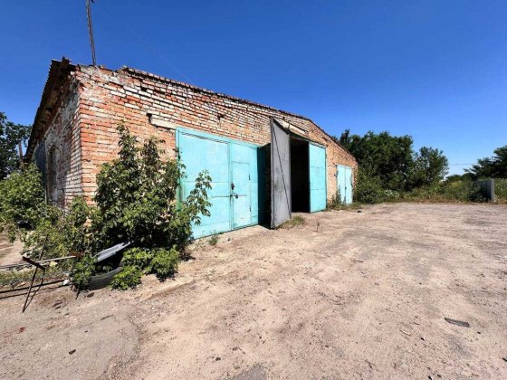 Продаж приміщення 800м2, Фурси Фурсы
