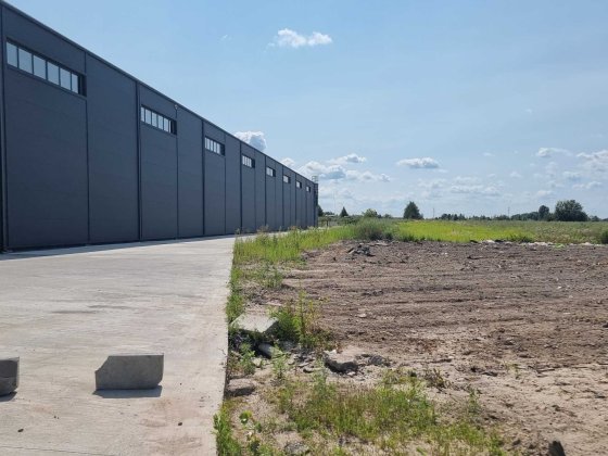 Продаж складського приміщення окремостоячого 1000 кв.м. Хотів Хотов