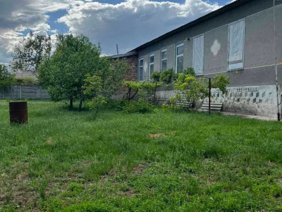 Продається нежитлова нерухомість в с. Соколівське Соколівське